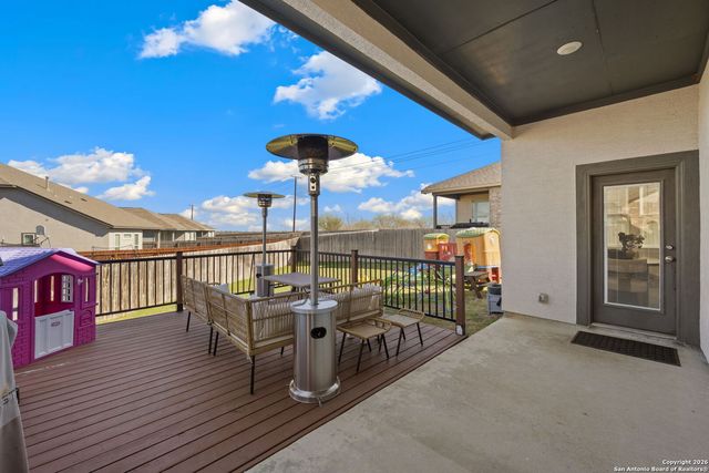 1021 Terlan Dr, New Braunfels, TX 78130