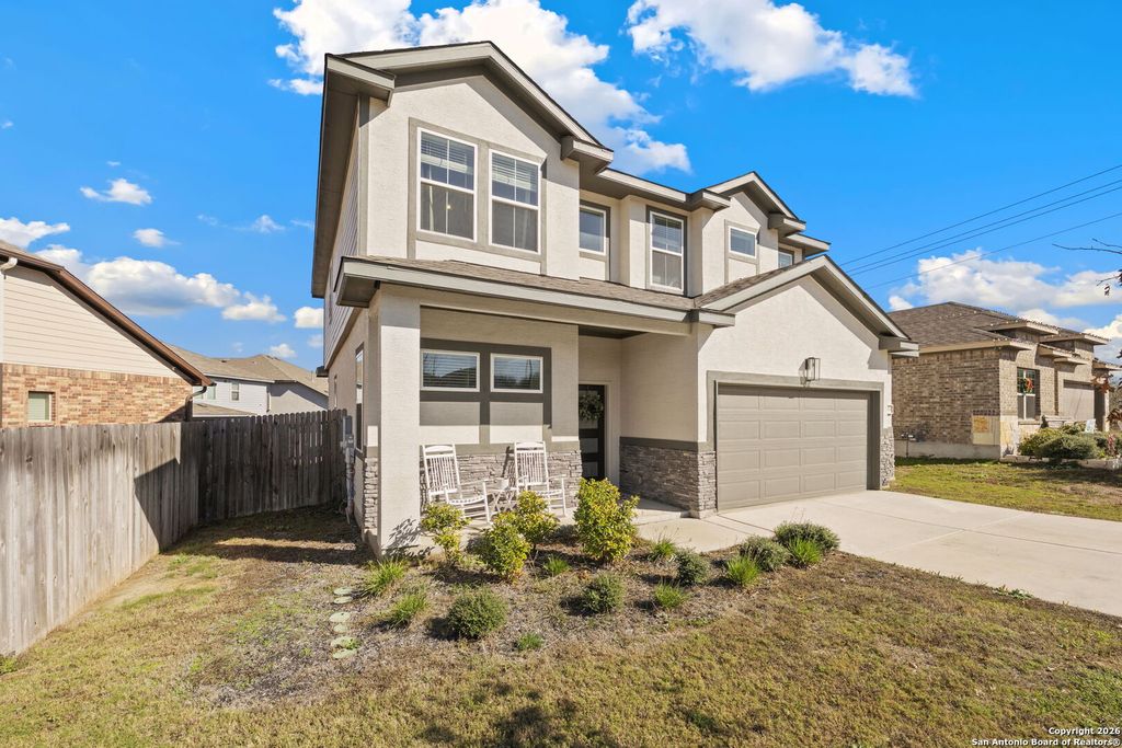 1021 Terlan Dr, New Braunfels, TX 78130