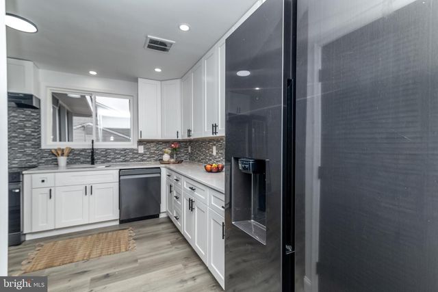 3001 CHURCH RD, Cherry Hill, NJ 08002