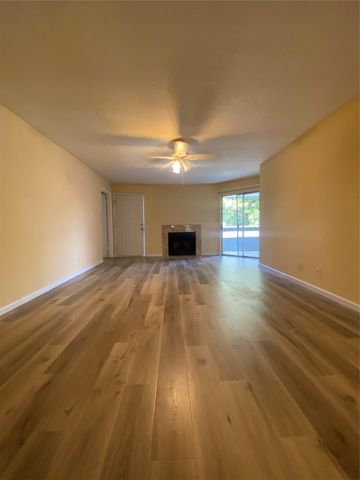 9700 Leawood Boulevard 212, Houston, TX 77099