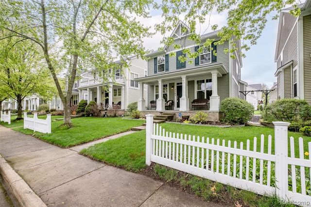 3147 Summers Road, Keego Harbor, MI 48320
