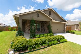 232 Reagor DR, Taylor, TX 76574