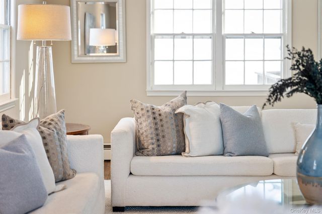 9 Whitlaw Lane, Chappaqua, NY 10514