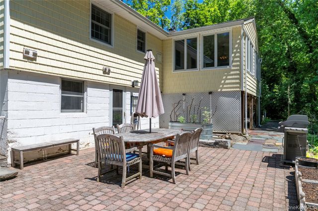 31 Wasson Drive, Poughkeepsie, NY 12603