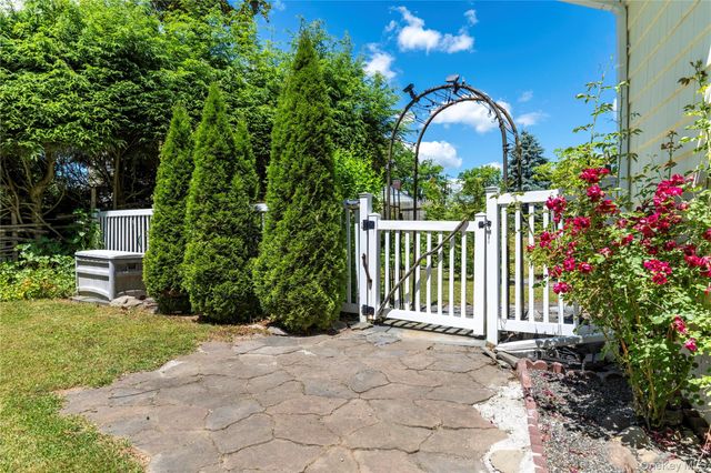 31 Wasson Drive, Poughkeepsie, NY 12603