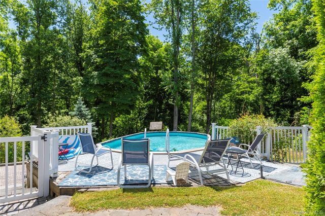 31 Wasson Drive, Poughkeepsie, NY 12603
