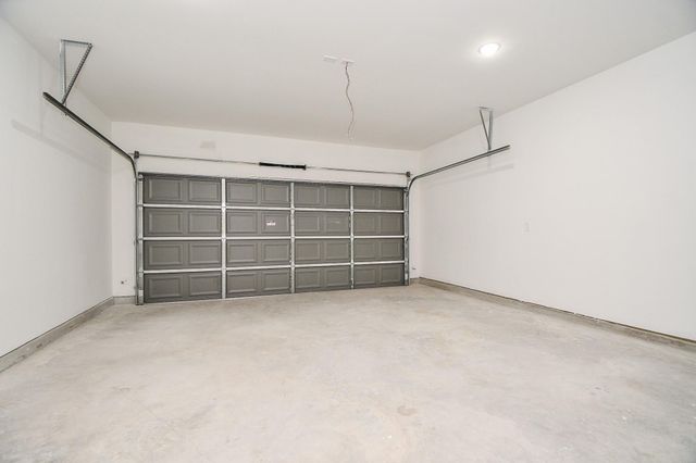 2815 Pine Estate Lane, Houston, TX 77014