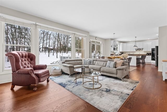 8194 Brandon Circle, Mattawan, MI 49071