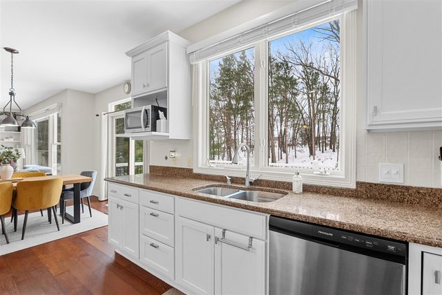 8194 Brandon Circle, Mattawan, MI 49071