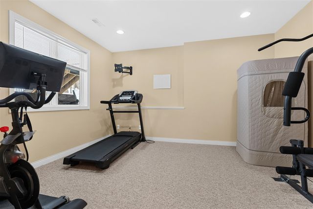 8194 Brandon Circle, Mattawan, MI 49071