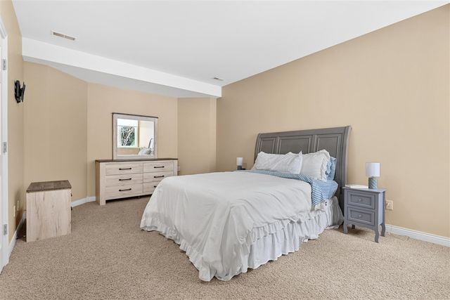 8194 Brandon Circle, Mattawan, MI 49071