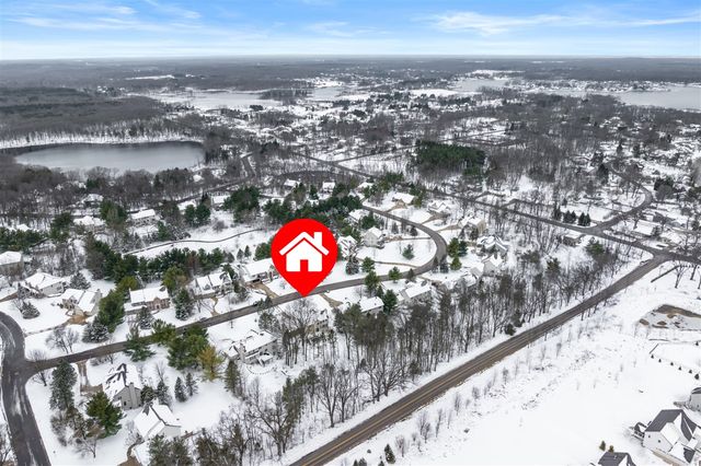 8194 Brandon Circle, Mattawan, MI 49071