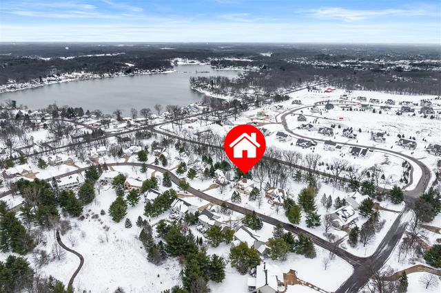 8194 Brandon Circle, Mattawan, MI 49071