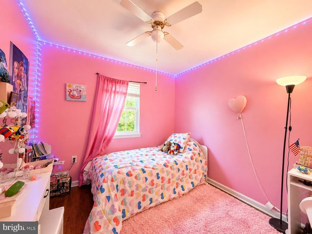 2809 KNOLL WAY, Sinking Spring, PA 19608