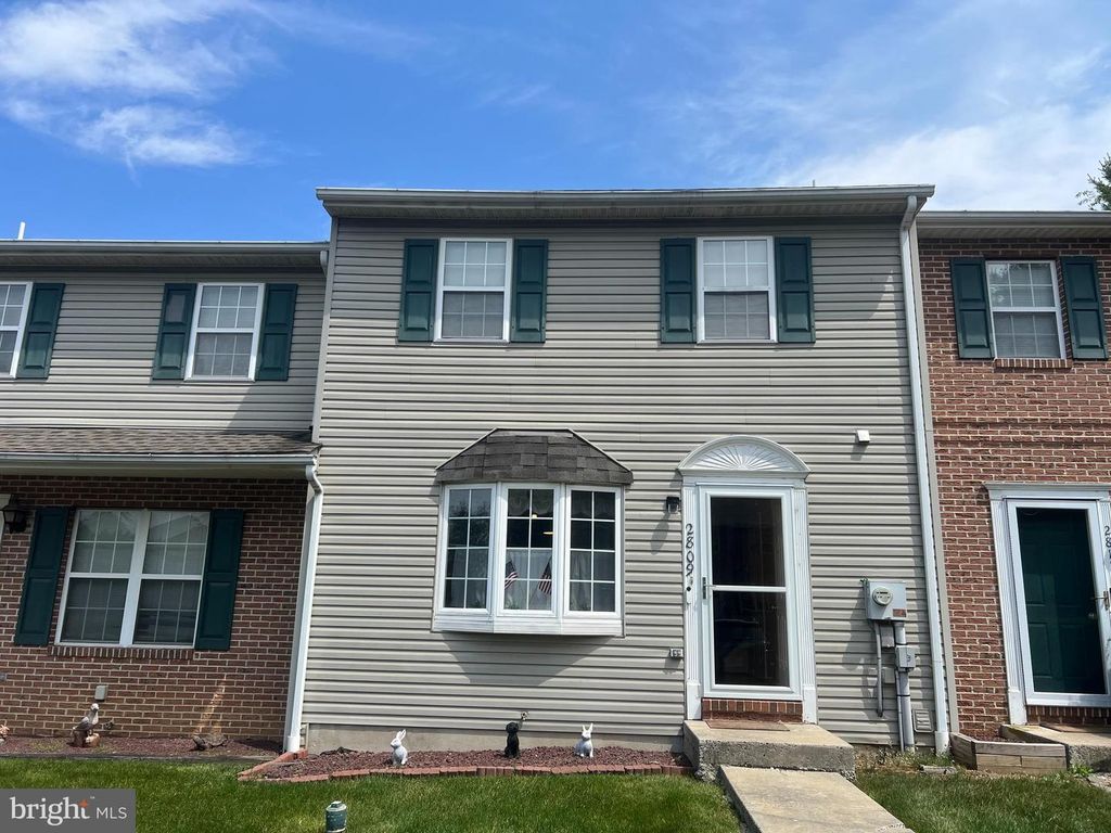 2809 KNOLL WAY, Sinking Spring, PA 19608