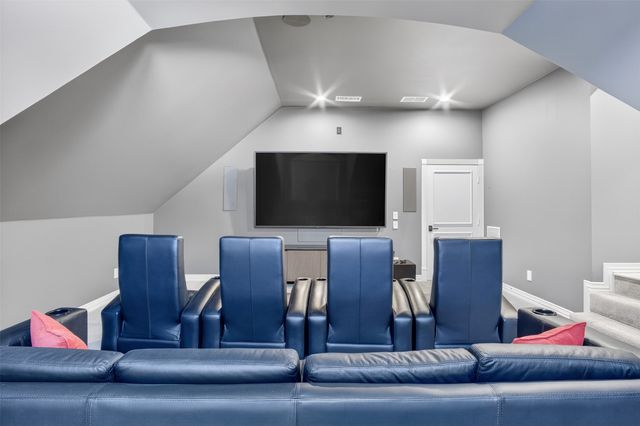 6011 Lakehurst Avenue, Dallas, TX 75230