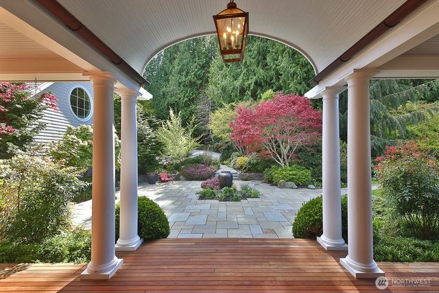 5021 Saratoga Road, Langley, WA 98260