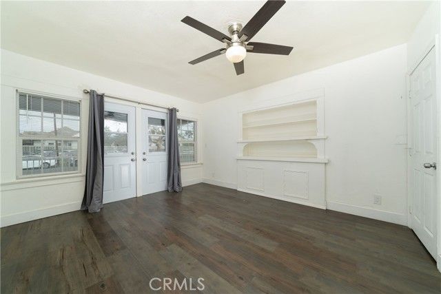 201 S Orange Avenue, Santa Ana, CA 92701