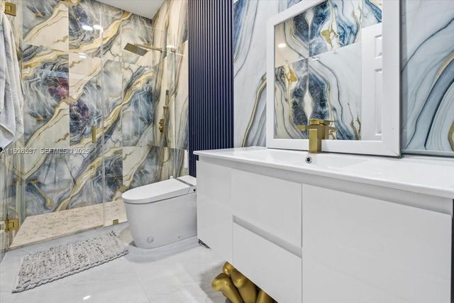 3522 W 86th Ter, Hialeah, FL 33018