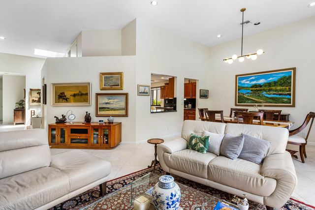 6514 Via Rosa, Boca Raton, FL 33433