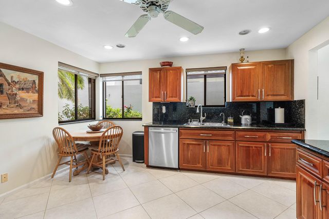 6514 Via Rosa, Boca Raton, FL 33433