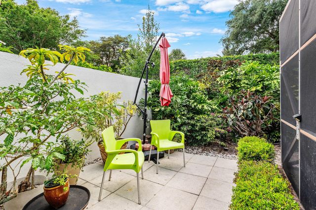 6514 Via Rosa, Boca Raton, FL 33433