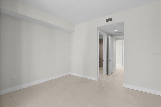 275 1ST AVENUE S 1005, St Petersburg, FL 33701