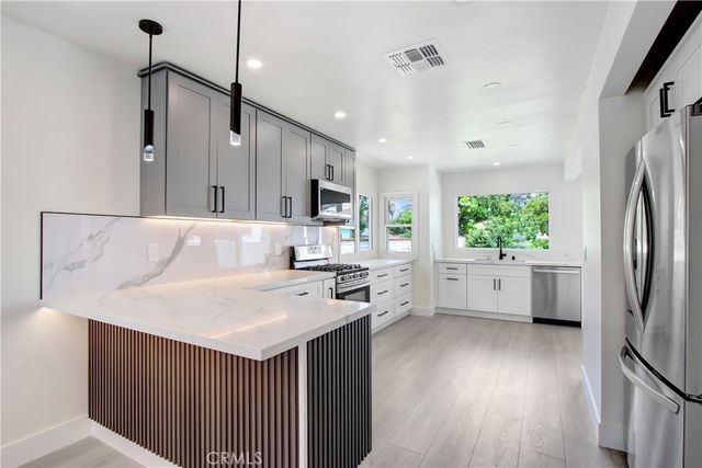 4061 Maplewood pl, Riverside, CA 92506