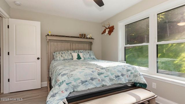 1651 Windingstairs Road, Topton, NC 28781