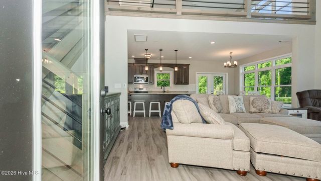 1651 Windingstairs Road, Topton, NC 28781