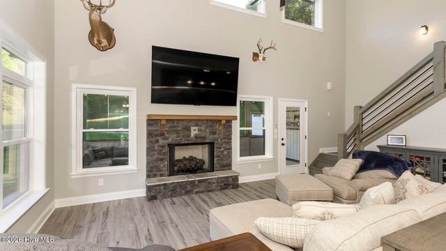 1651 Windingstairs Road, Topton, NC 28781