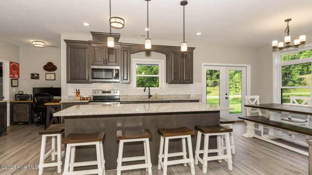 1651 Windingstairs Road, Topton, NC 28781
