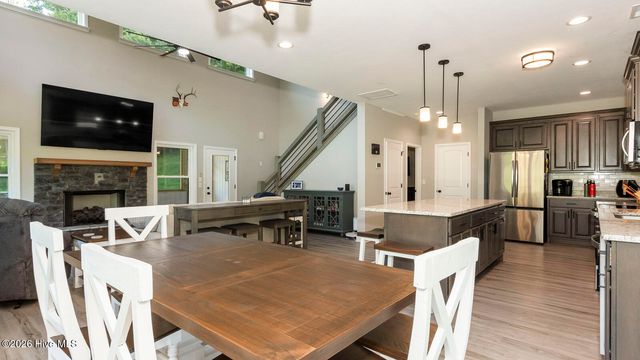 1651 Windingstairs Road, Topton, NC 28781