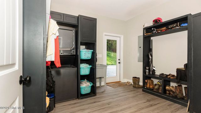 1651 Windingstairs Road, Topton, NC 28781