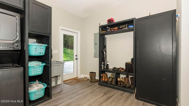 1651 Windingstairs Road, Topton, NC 28781