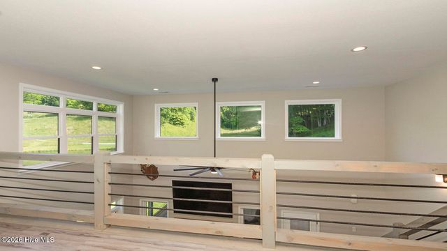 1651 Windingstairs Road, Topton, NC 28781