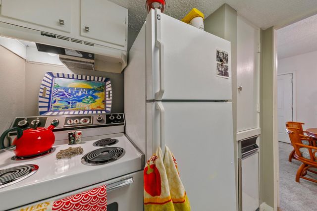 2503 Mccue Road 36, Houston, TX 77056