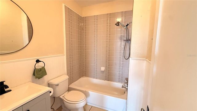 905 JONES STREET, Clearwater, FL 33755