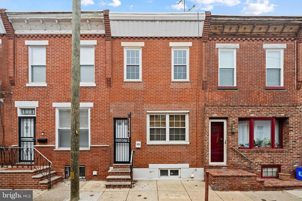 1019 DALY ST, Philadelphia, PA 19148