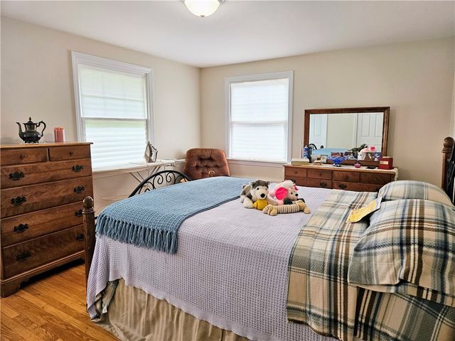 11 Falmouth Road, Cranston, RI 02920