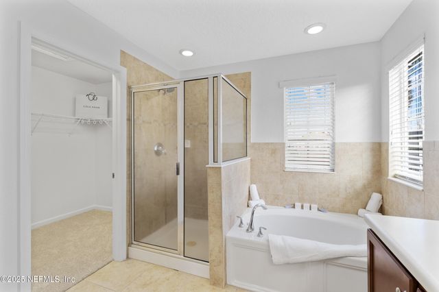 11997 DIAMOND SPRINGS Drive, Jacksonville, FL 32246