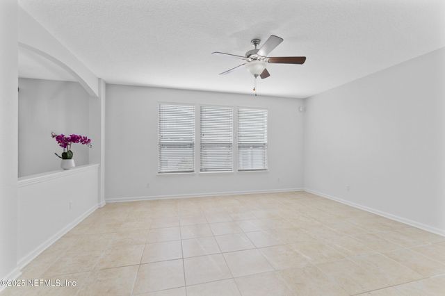 11997 DIAMOND SPRINGS Drive, Jacksonville, FL 32246