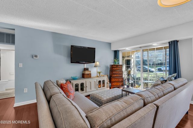 1838 State Route 35 89, Wall, NJ 07719