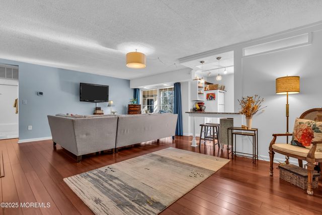 1838 State Route 35 89, Wall, NJ 07719