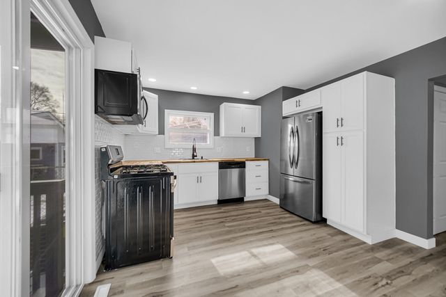 2733 Vermillion Street, Lake Station, IN 46405