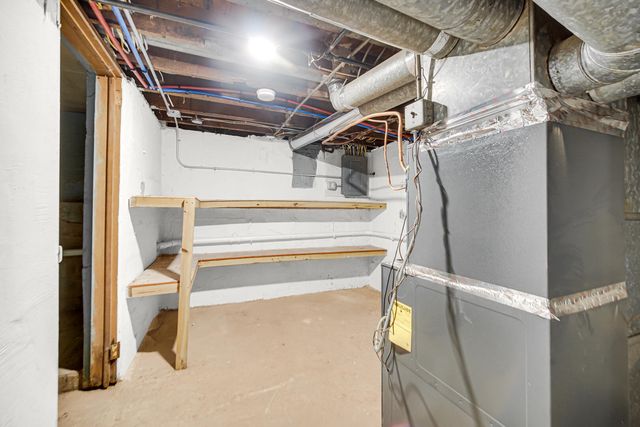 2733 Vermillion Street, Lake Station, IN 46405