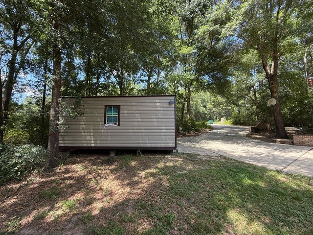 100 Overview Drive, Crestview, FL 32539