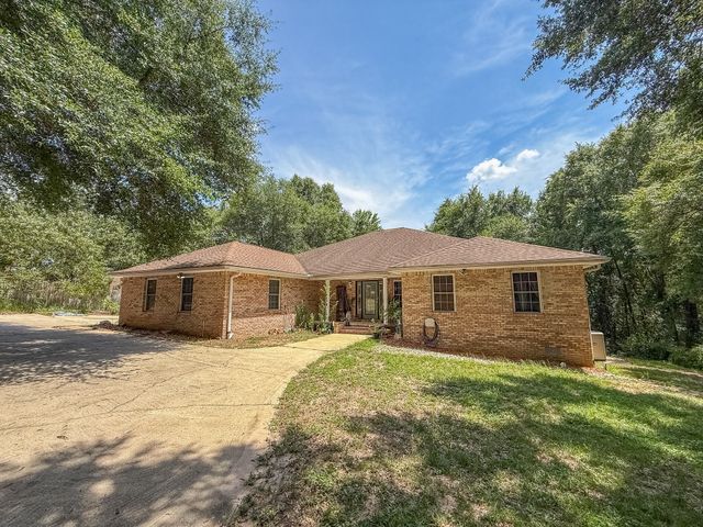 100 Overview Drive, Crestview, FL 32539