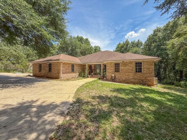 100 Overview Drive, Crestview, FL 32539
