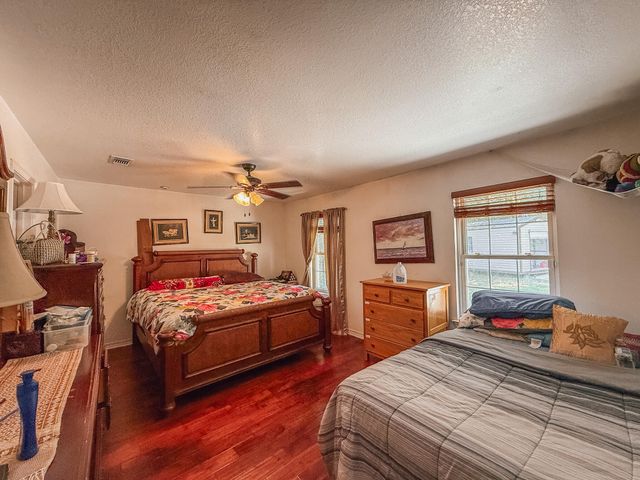 100 Overview Drive, Crestview, FL 32539